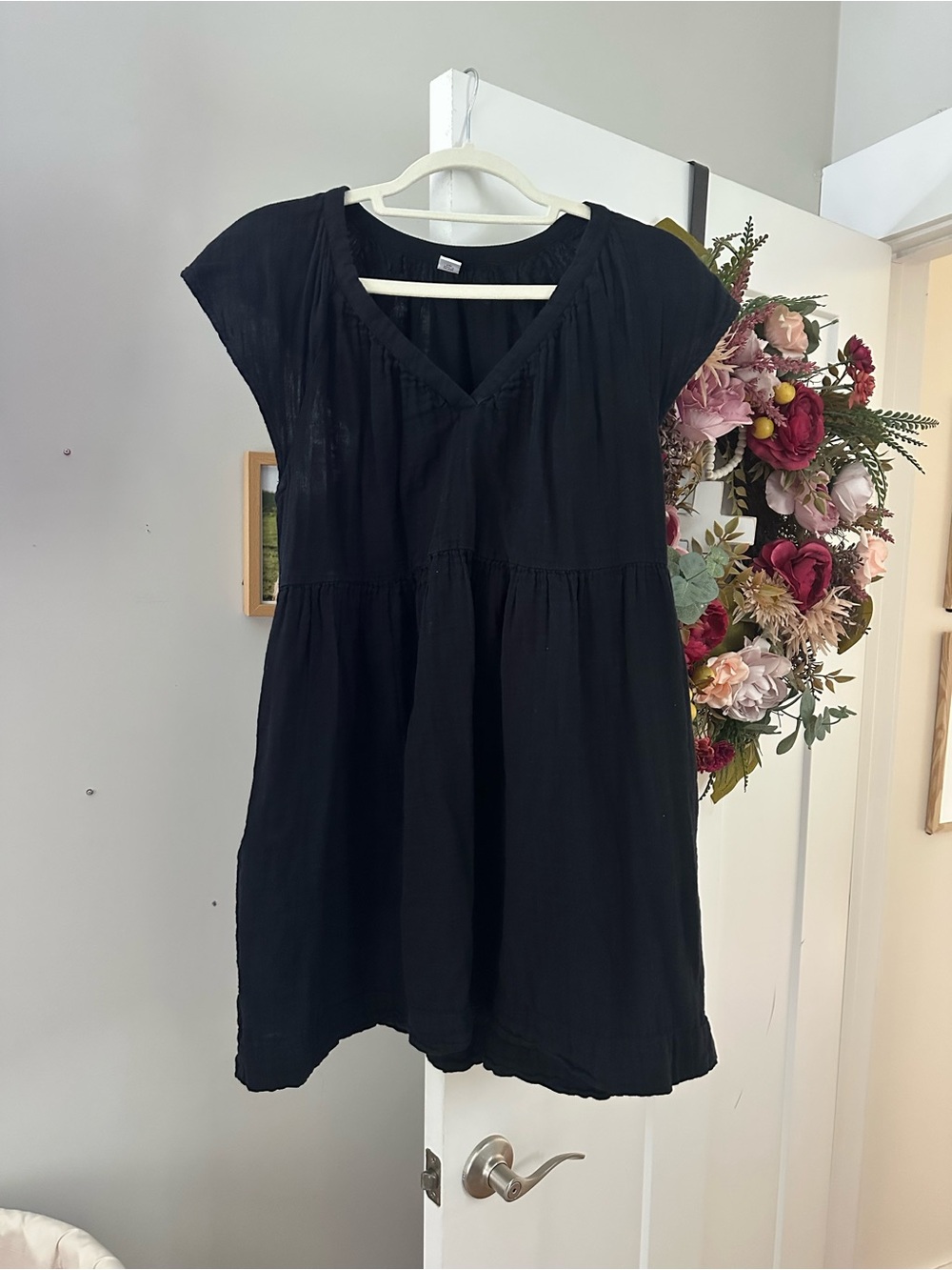Old Navy Black V-Neck Mini Dress